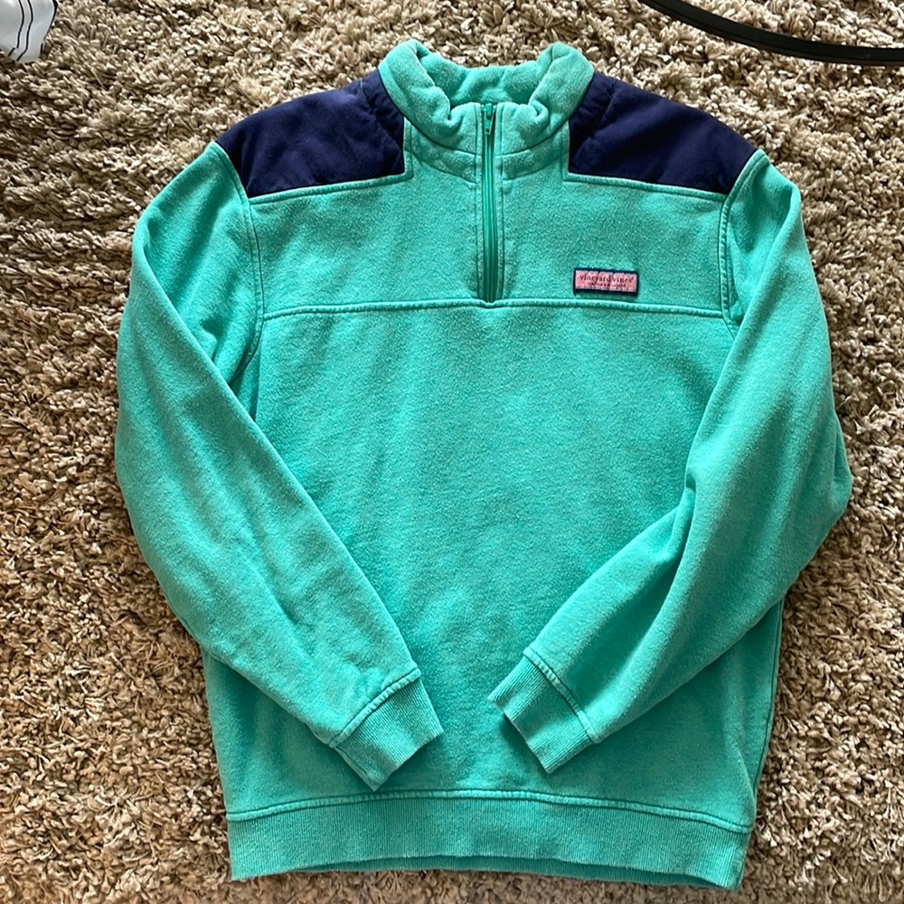 Men’s vineyard vines pull over